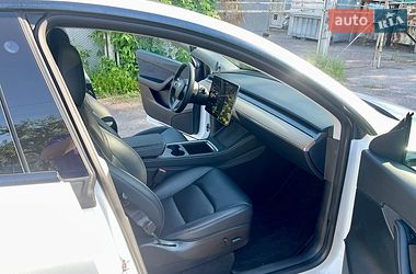 Внедорожник / Кроссовер Tesla Model Y 2021 в Чернигове
