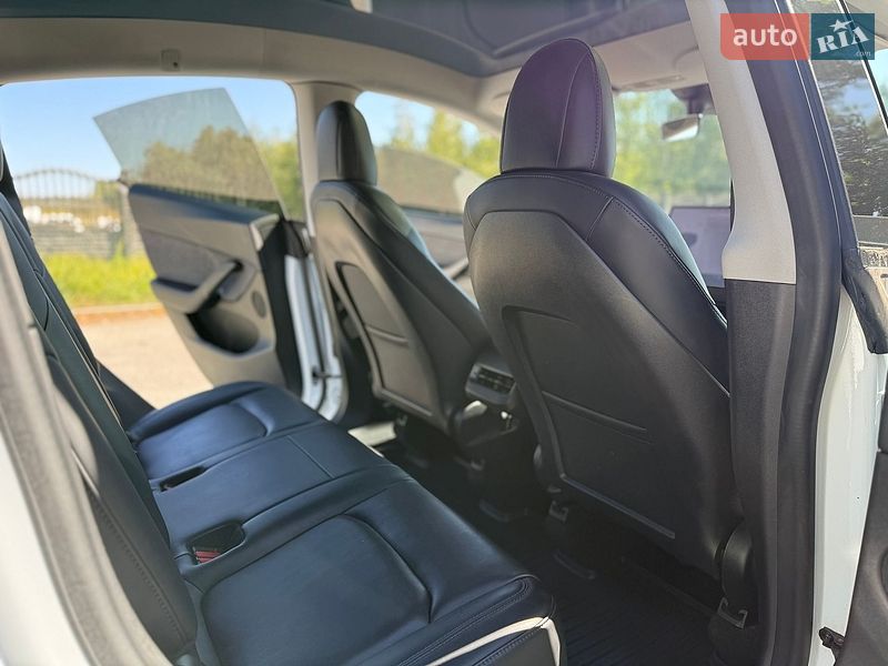 Позашляховик / Кросовер Tesla Model Y 2020 в Дніпрі фото 20 Позашляховик / Кросовер Tesla Model Y 2020 в Дніпрі