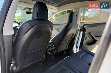 Позашляховик / Кросовер Tesla Model Y 2020 в Дніпрі фото 21 Позашляховик / Кросовер Tesla Model Y 2020 в Дніпрі