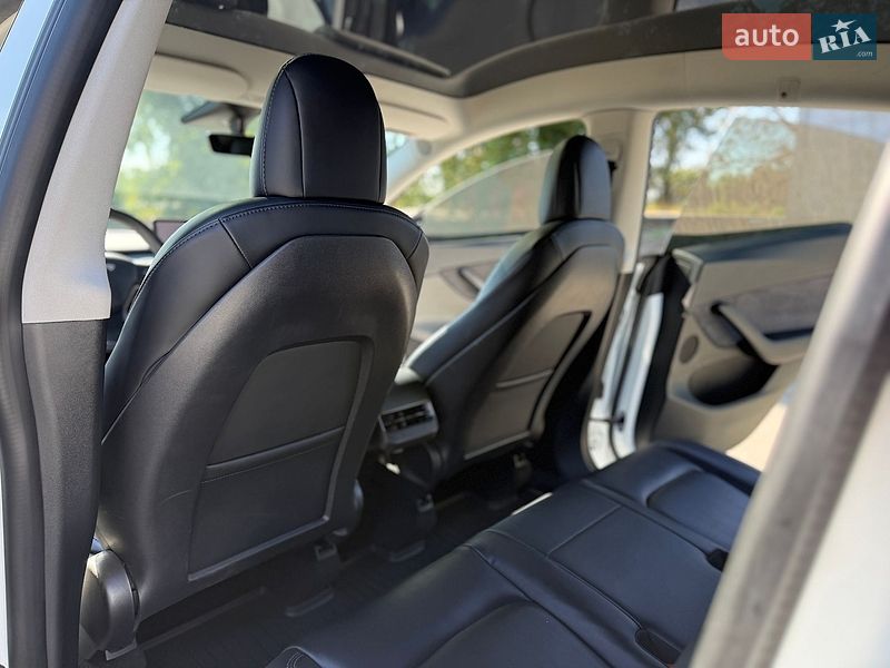 Позашляховик / Кросовер Tesla Model Y 2020 в Дніпрі фото 21 Позашляховик / Кросовер Tesla Model Y 2020 в Дніпрі