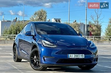 Внедорожник / Кроссовер Tesla Model Y 2021 в Киеве