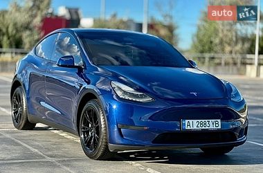 Внедорожник / Кроссовер Tesla Model Y 2021 в Киеве