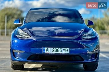 Внедорожник / Кроссовер Tesla Model Y 2021 в Киеве