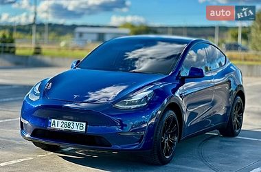 Внедорожник / Кроссовер Tesla Model Y 2021 в Киеве