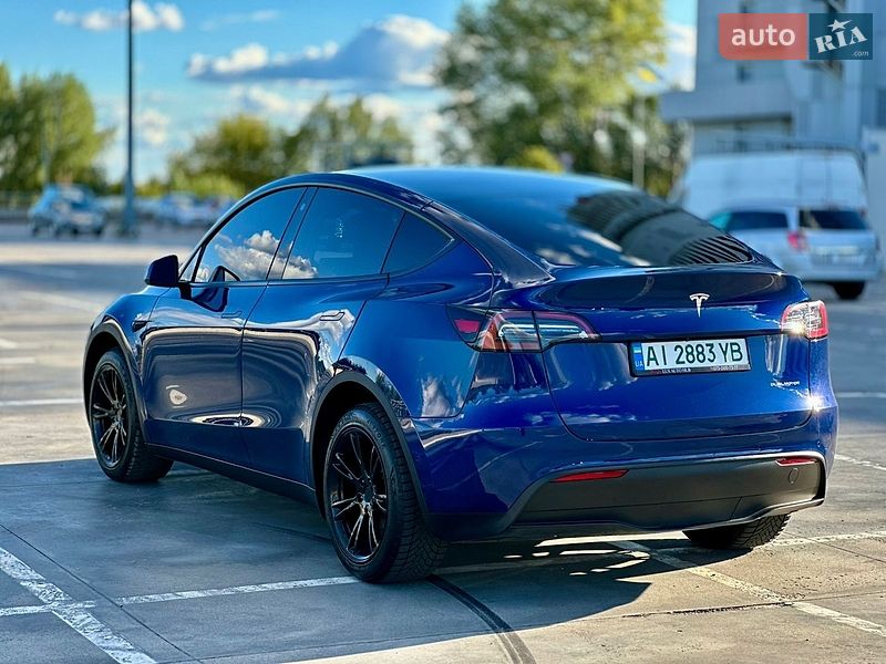 Внедорожник / Кроссовер Tesla Model Y 2021 в Киеве