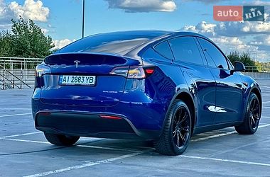 Внедорожник / Кроссовер Tesla Model Y 2021 в Киеве