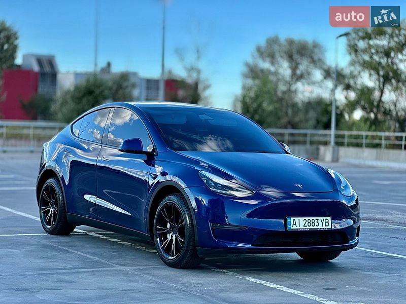 Внедорожник / Кроссовер Tesla Model Y 2021 в Киеве
