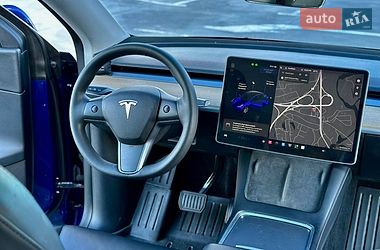 Внедорожник / Кроссовер Tesla Model Y 2021 в Киеве