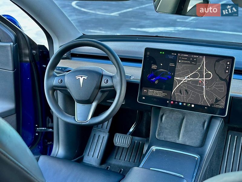 Внедорожник / Кроссовер Tesla Model Y 2021 в Киеве