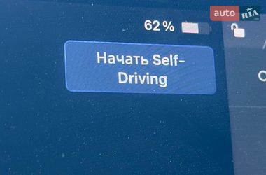 Внедорожник / Кроссовер Tesla Model Y 2021 в Киеве