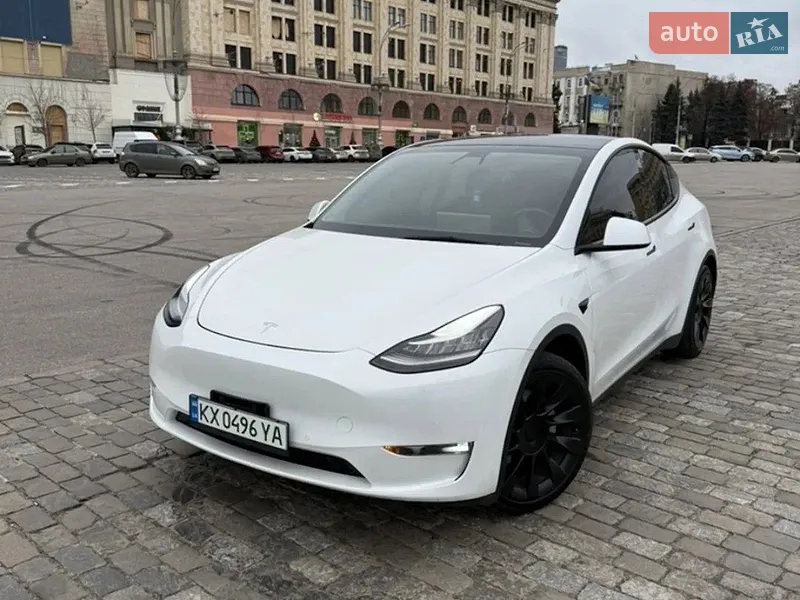 Tesla Model Y