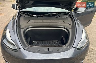 Позашляховик / Кросовер Tesla Model Y 2023 в Вінниці