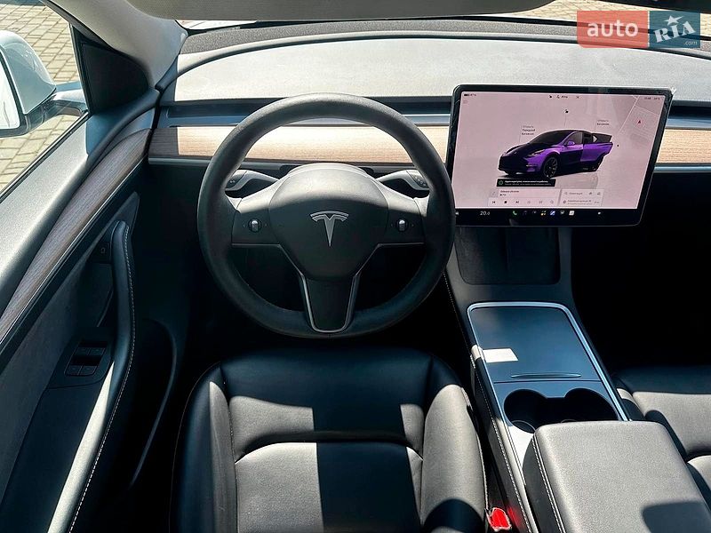 Позашляховик / Кросовер Tesla Model Y 2024 в Одесі
