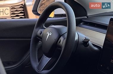 Внедорожник / Кроссовер Tesla Model Y 2022 в Бердичеве