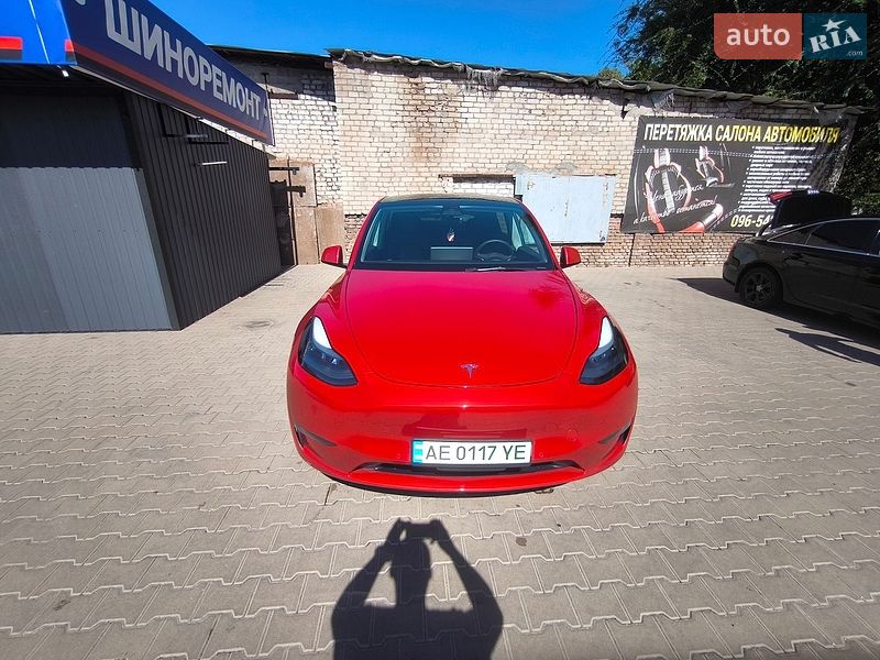 Позашляховик / Кросовер Tesla Model Y 2022 в Кривому Розі