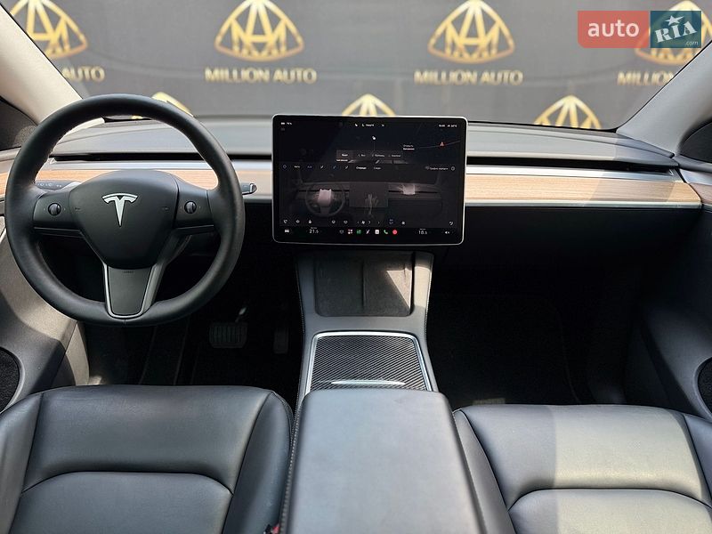 Внедорожник / Кроссовер Tesla Model Y 2022 в Киеве