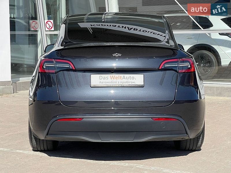 Позашляховик / Кросовер Tesla Model Y 2024 в Чернівцях фото 10 Позашляховик / Кросовер Tesla Model Y 2024 в Чернівцях