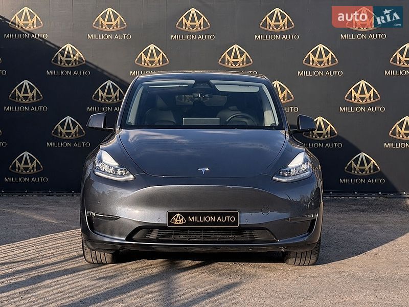 Внедорожник / Кроссовер Tesla Model Y 2022 в Киеве