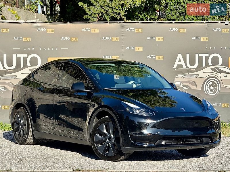 Внедорожник / Кроссовер Tesla Model Y 2024 в Харькове