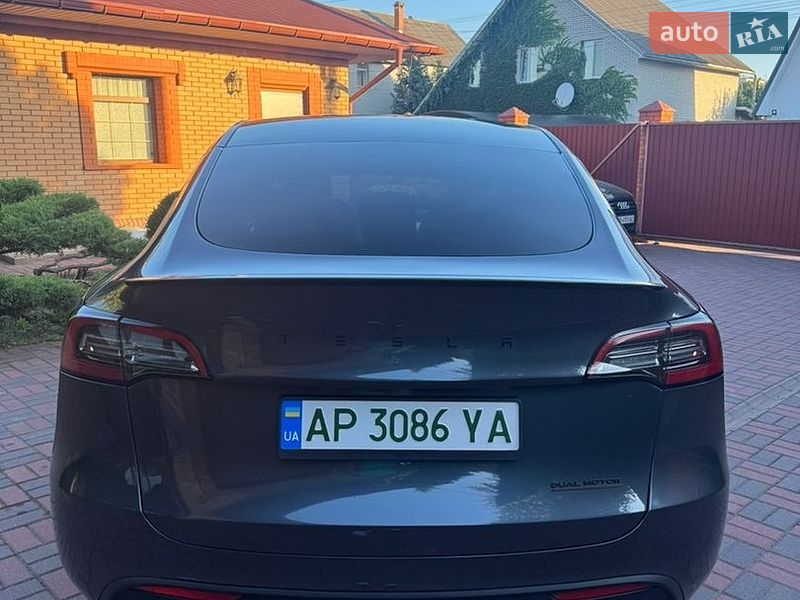 Позашляховик / Кросовер Tesla Model Y 2023 в Дніпрі фото 4 Позашляховик / Кросовер Tesla Model Y 2023 в Дніпрі