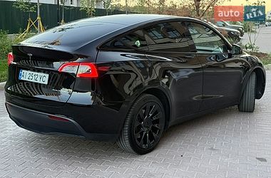 Позашляховик / Кросовер Tesla Model Y 2023 в Києві