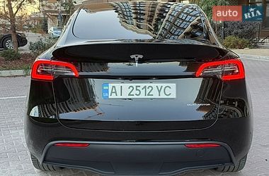 Позашляховик / Кросовер Tesla Model Y 2023 в Києві
