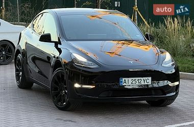 Позашляховик / Кросовер Tesla Model Y 2023 в Києві