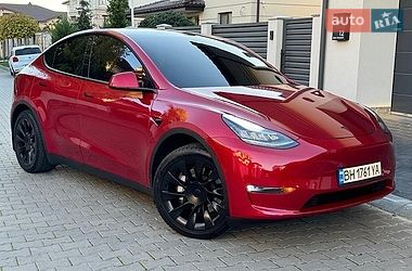Внедорожник / Кроссовер Tesla Model Y 2020 в Львове
