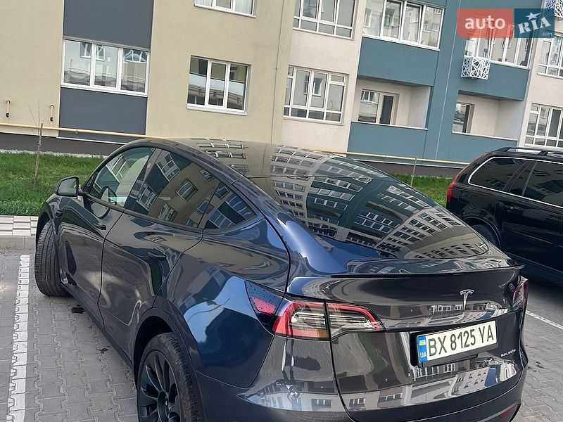 Внедорожник / Кроссовер Tesla Model Y 2024 в Хмельницком