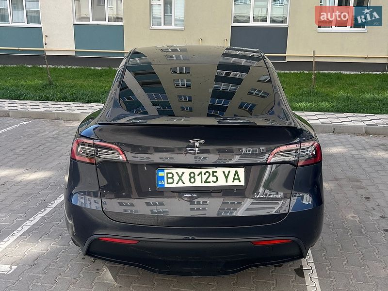 Внедорожник / Кроссовер Tesla Model Y 2024 в Хмельницком