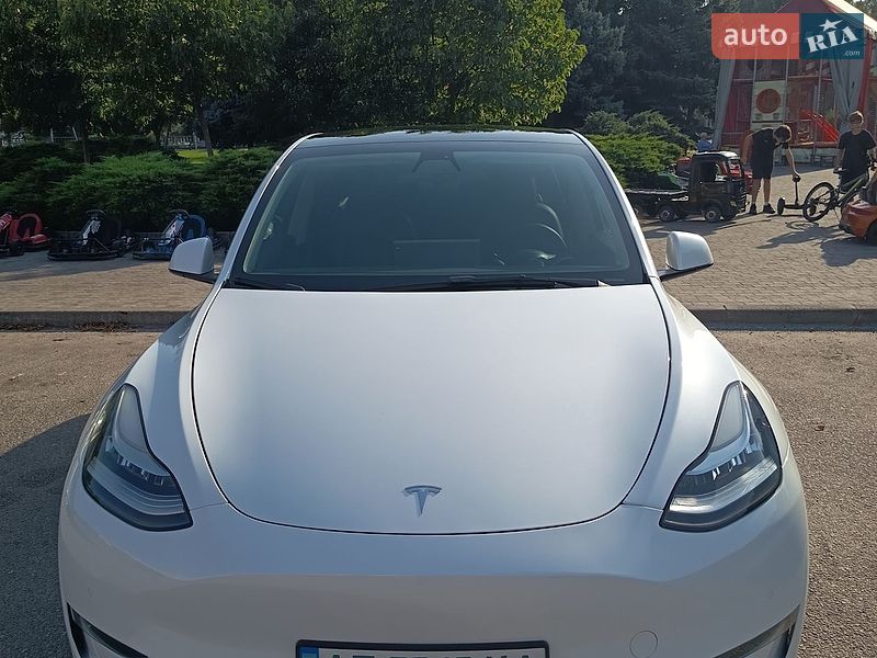Седан Tesla Model Y 2022 в Дніпрі фото 8 Седан Tesla Model Y 2022 в Дніпрі