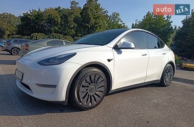Седан Tesla Model Y 2022 в Дніпрі