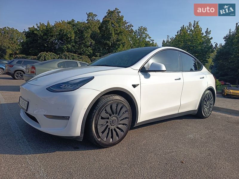 Tesla Model Y 2022 Tesla Model Y 2022