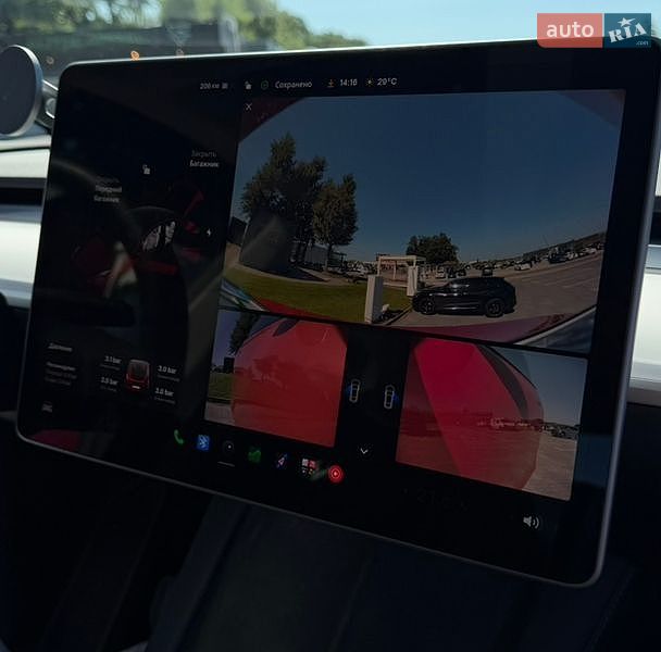 Внедорожник / Кроссовер Tesla Model Y 2023 в Киеве