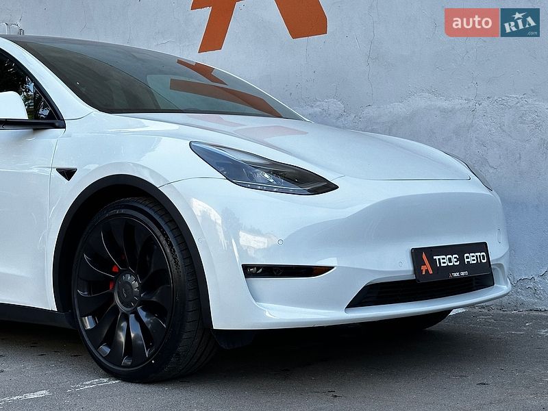Внедорожник / Кроссовер Tesla Model Y 2021 в Одессе