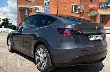 Внедорожник / Кроссовер Tesla Model Y 2024 в Полтаве
