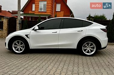 Внедорожник / Кроссовер Tesla Model Y 2023 в Хмельницком
