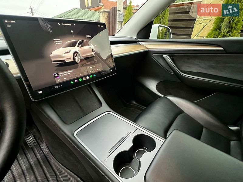 Внедорожник / Кроссовер Tesla Model Y 2023 в Хмельницком