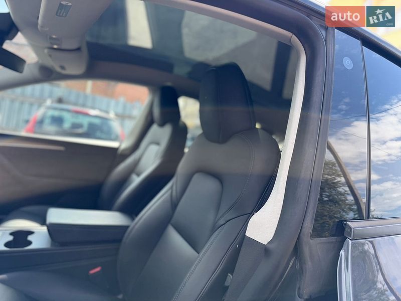 Внедорожник / Кроссовер Tesla Model Y 2022 в Виннице