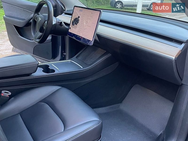 Внедорожник / Кроссовер Tesla Model Y 2022 в Житомире фото 5 Внедорожник / Кроссовер Tesla Model Y 2022 в Житомире