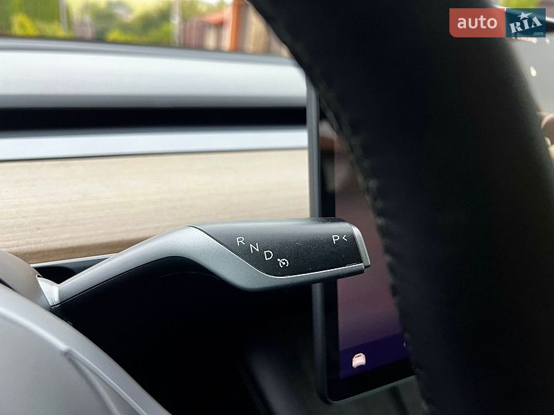 Внедорожник / Кроссовер Tesla Model Y 2023 в Хмельницком