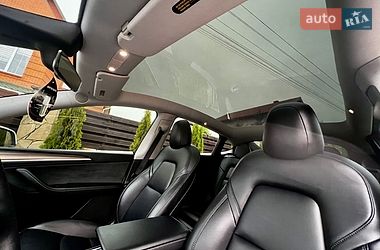 Позашляховик / Кросовер Tesla Model Y 2023 в Хмельницькому