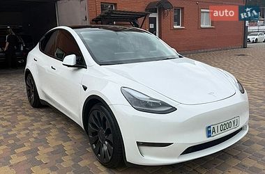 Позашляховик / Кросовер Tesla Model Y 2023 в Києві