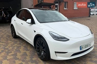 Позашляховик / Кросовер Tesla Model Y 2023 в Києві