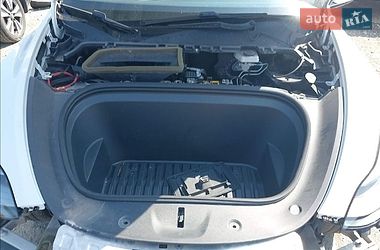 Позашляховик / Кросовер Tesla Model Y 2020 в Івано-Франківську