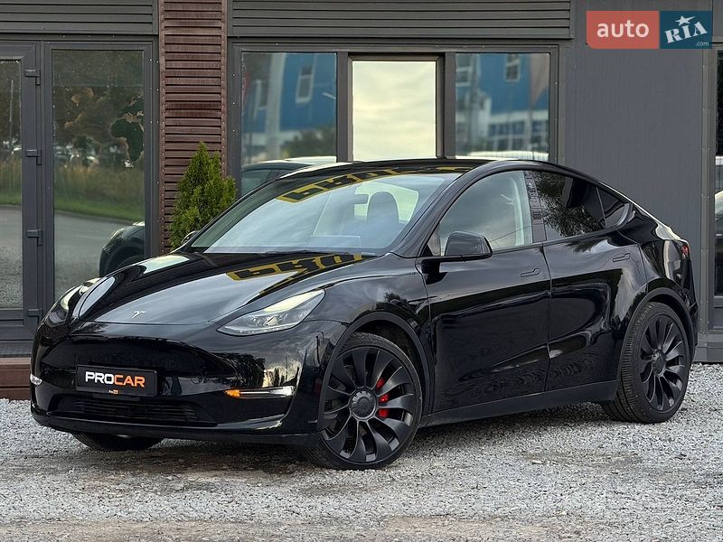 Внедорожник / Кроссовер Tesla Model Y 2022 в Львове