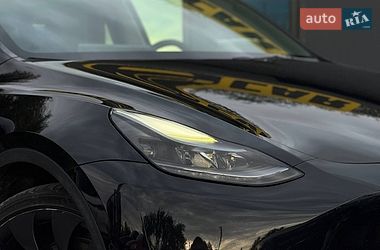 Внедорожник / Кроссовер Tesla Model Y 2022 в Львове