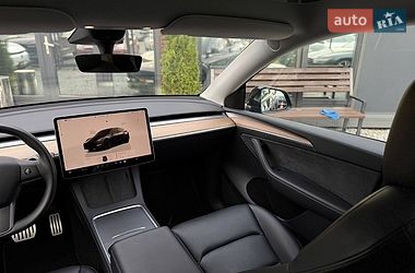 Внедорожник / Кроссовер Tesla Model Y 2022 в Львове
