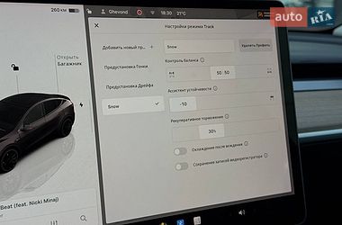 Внедорожник / Кроссовер Tesla Model Y 2022 в Львове