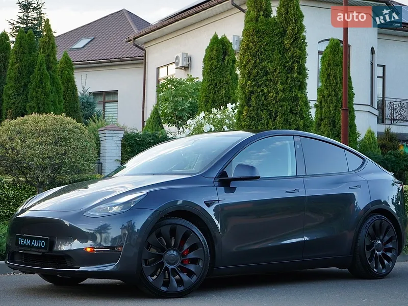 Tesla Model Y